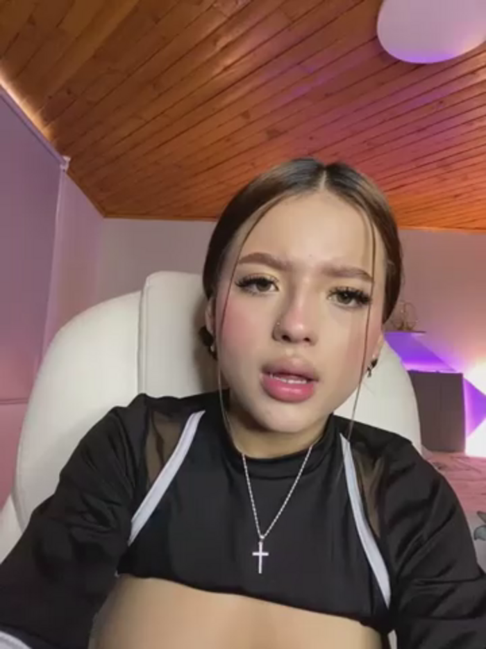 Sofia18_pinkk