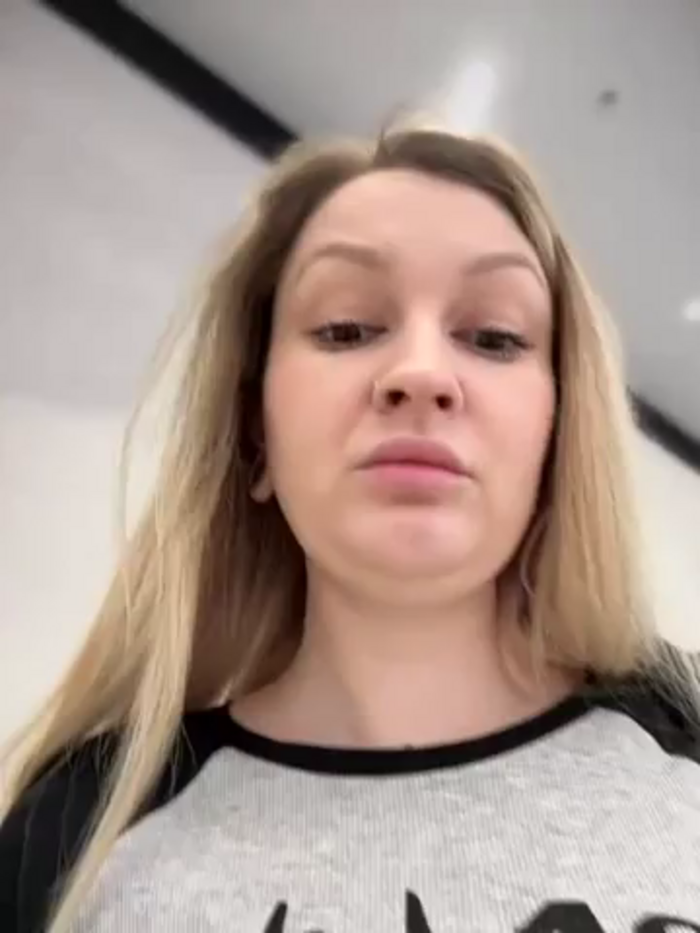 Teya_moon_