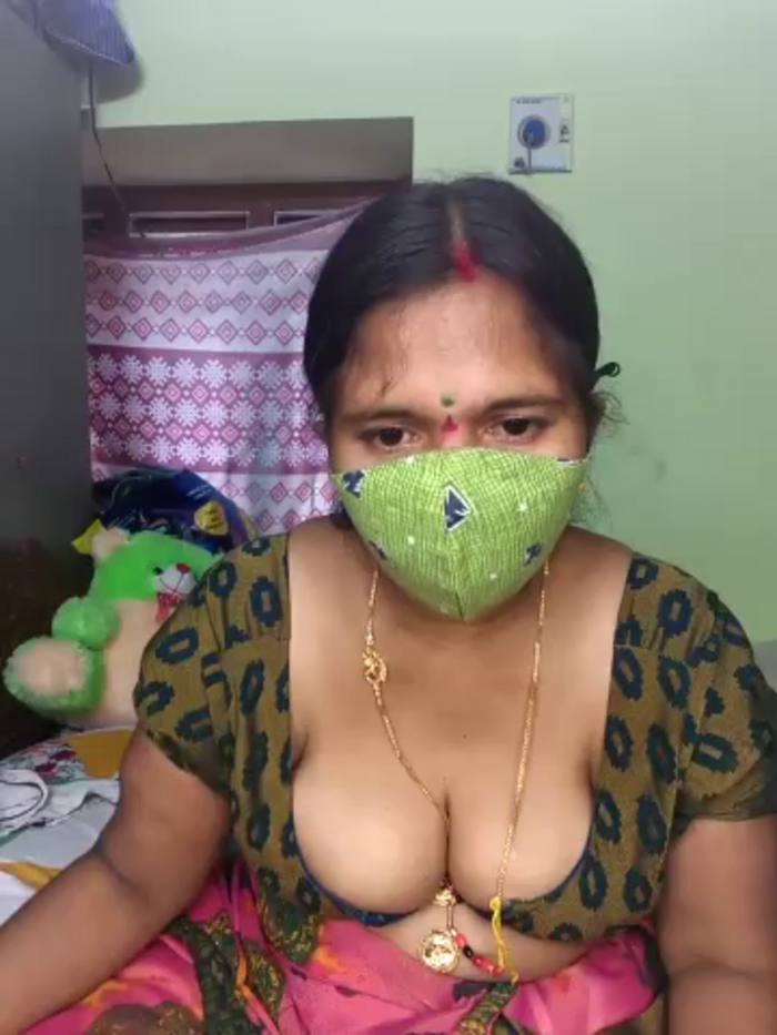 hotladyIndian1