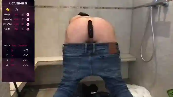 2025/03/03/stripchat-sash_ge-10-33-20