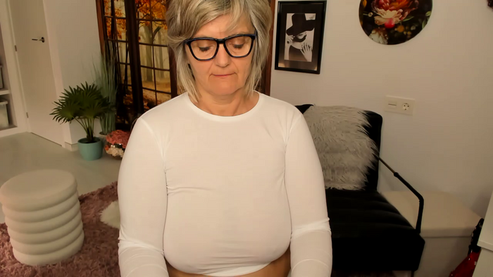 Milf-Ella