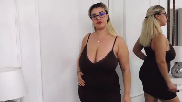 BustyGizelle