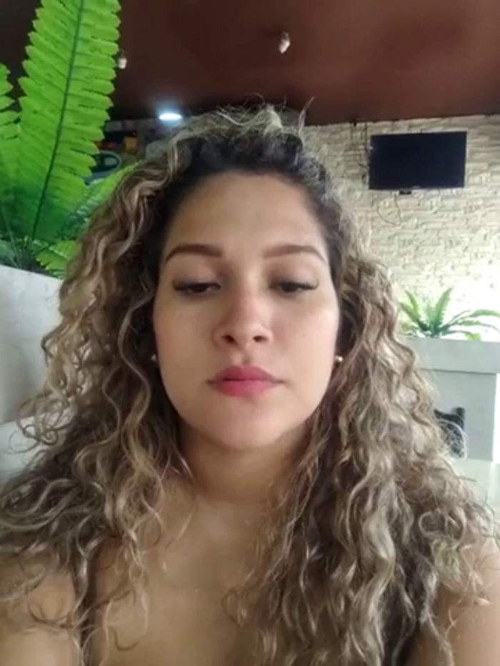 Sara_smiiith211