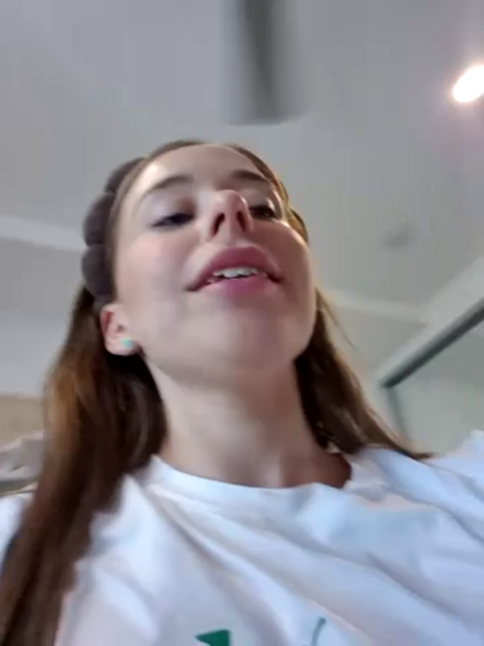 SashaJade_