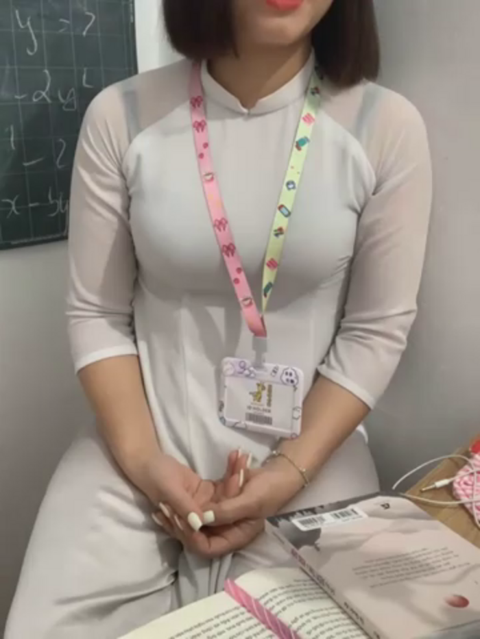 Schoolgirl_6969