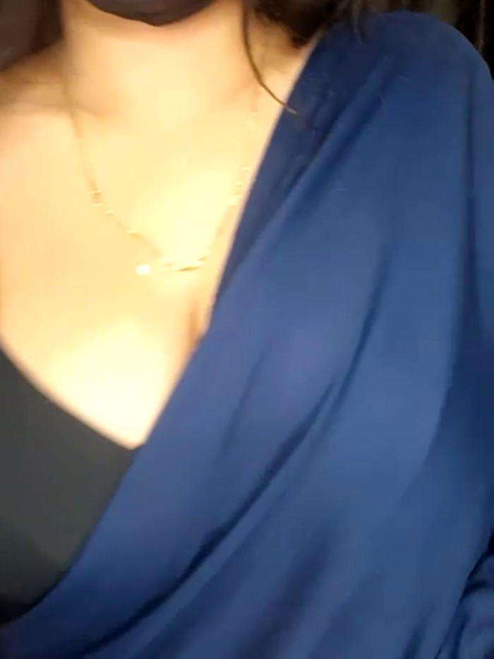 kaamuk_shweta