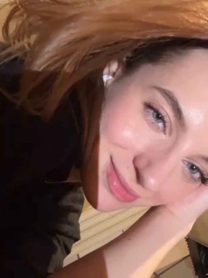 -AngelAri-