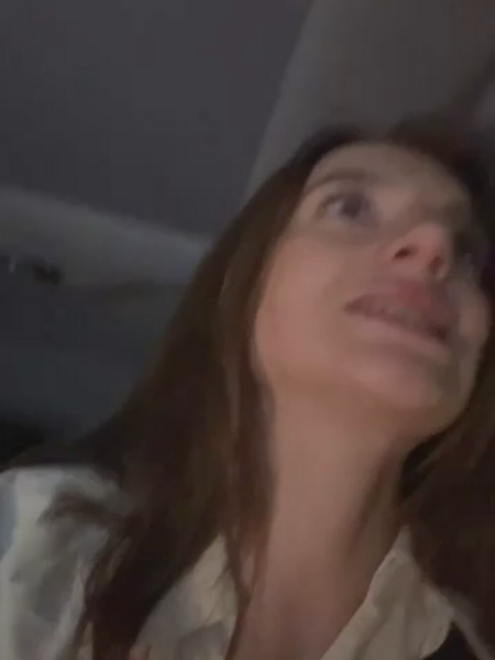 -AngelAri-