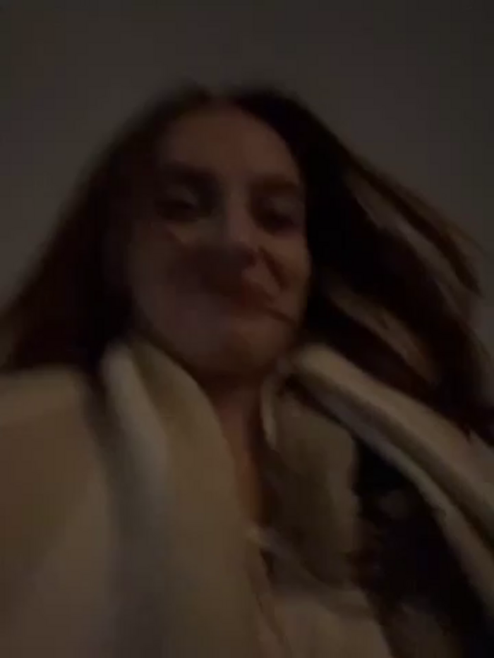 -AngelAri-