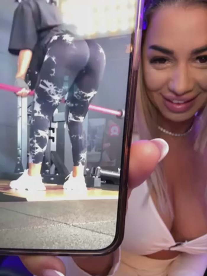 KirstieVegas