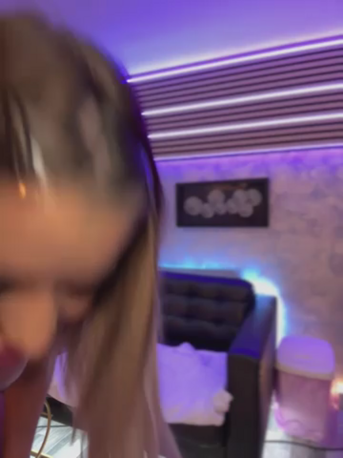 KirstieVegas