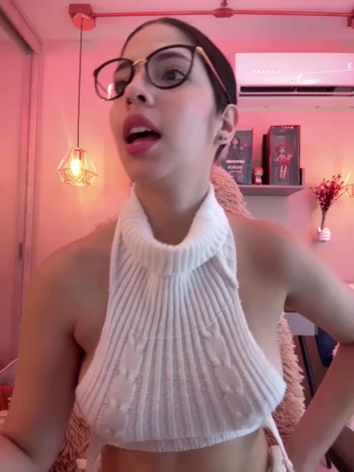 Zoe_Bae