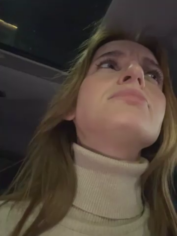-AngelAri-