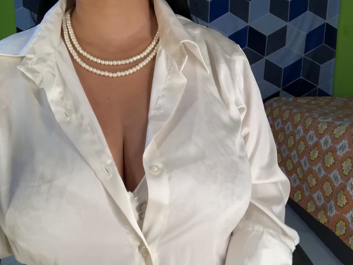 Aishwarya_101_