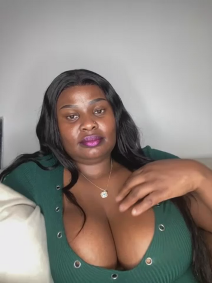 Ebony_goddez