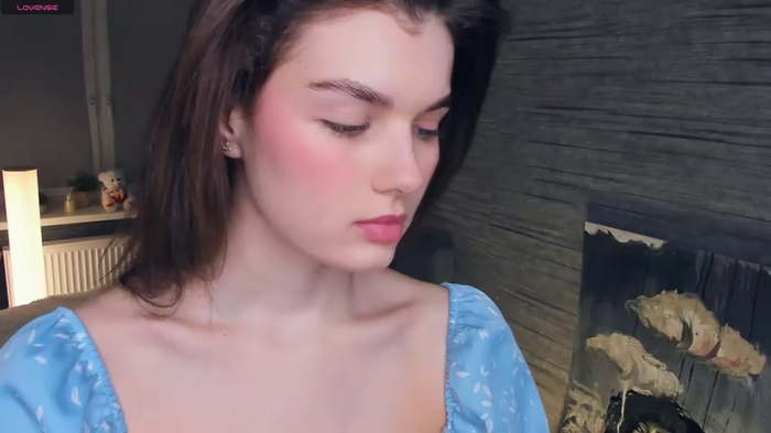 FloraDobb
