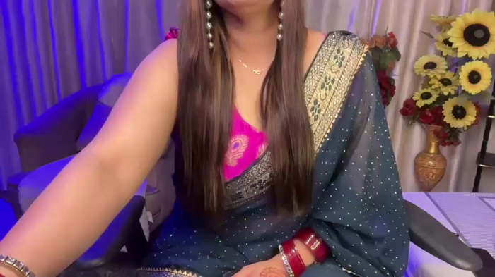 Mahimagic_doll