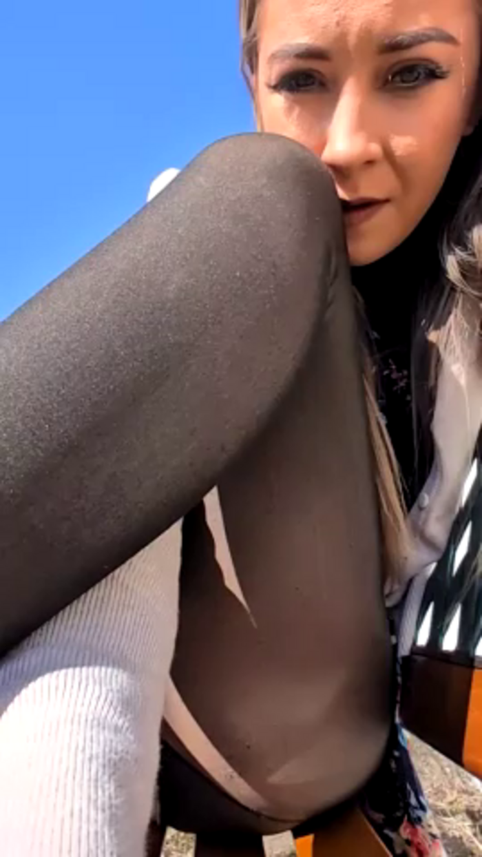 Risky_girl23