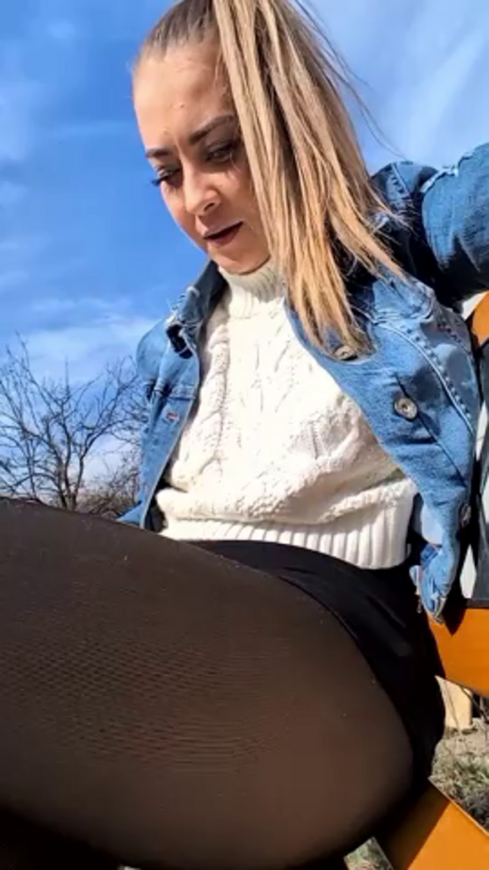 Risky_girl23