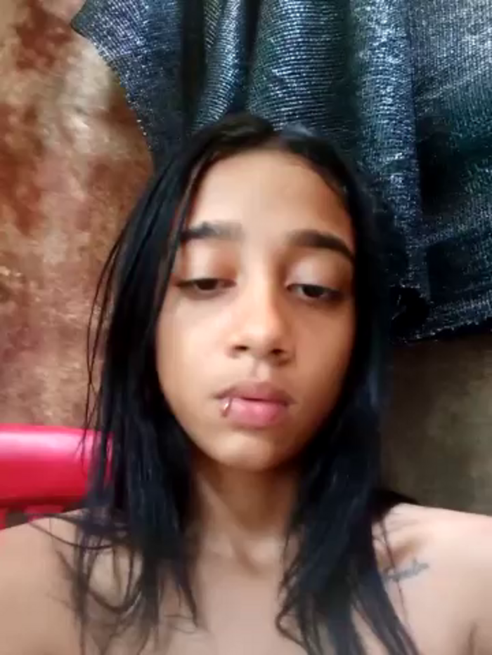 Zoe_Sweett18
