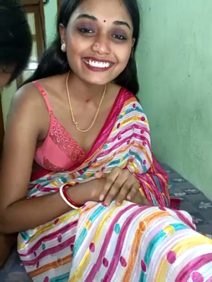Hotbhabhi85