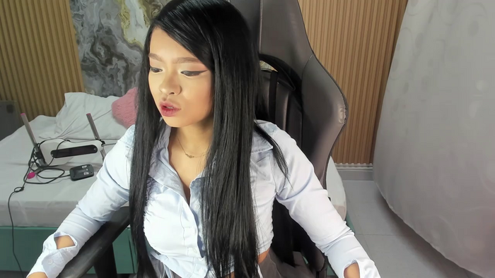 Lili_16