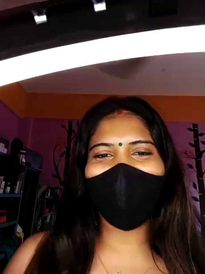 V-hot-sweet