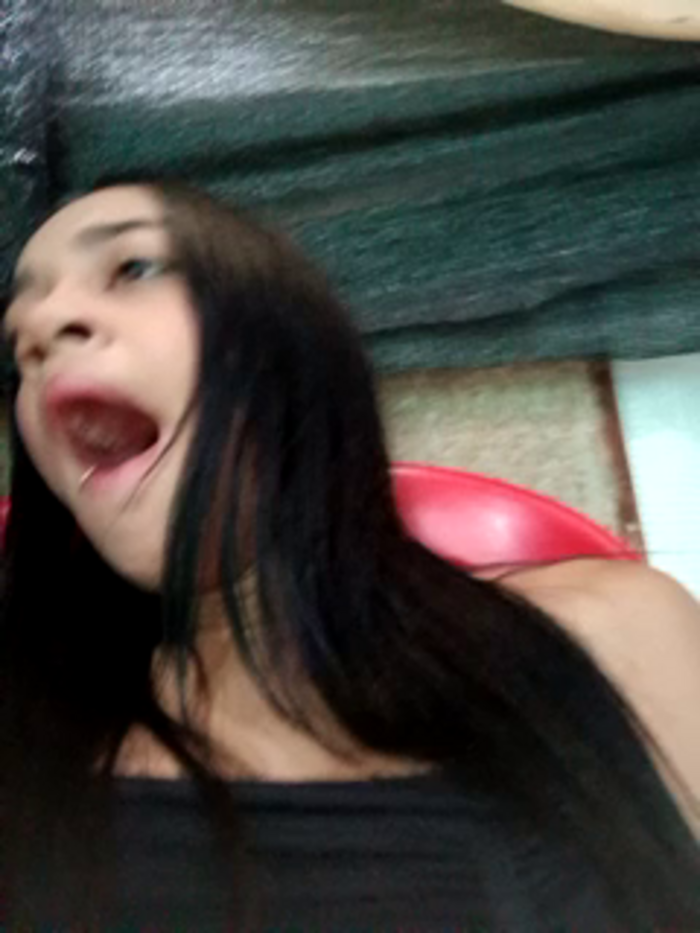 Zoe_Sweett18