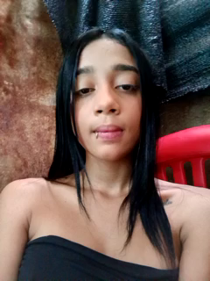 Zoe_Sweett18
