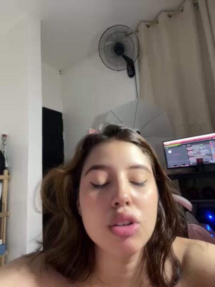 Lia_sex69