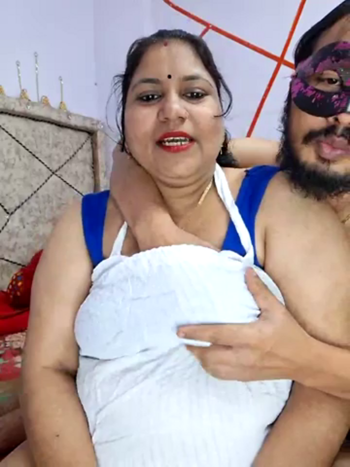 MOM-SUN-COUPLE