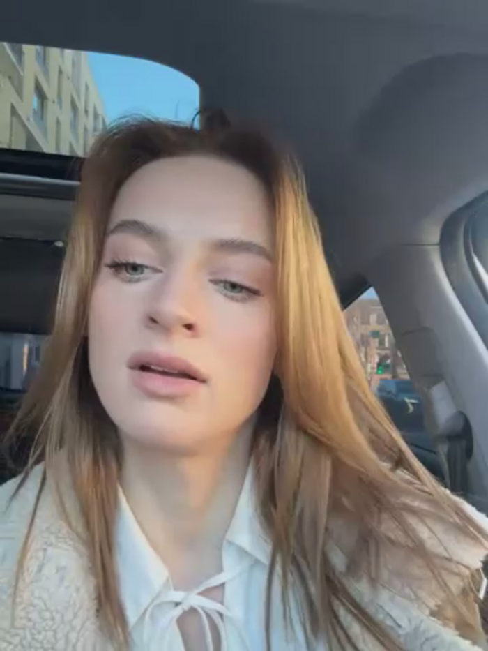 -AngelAri-