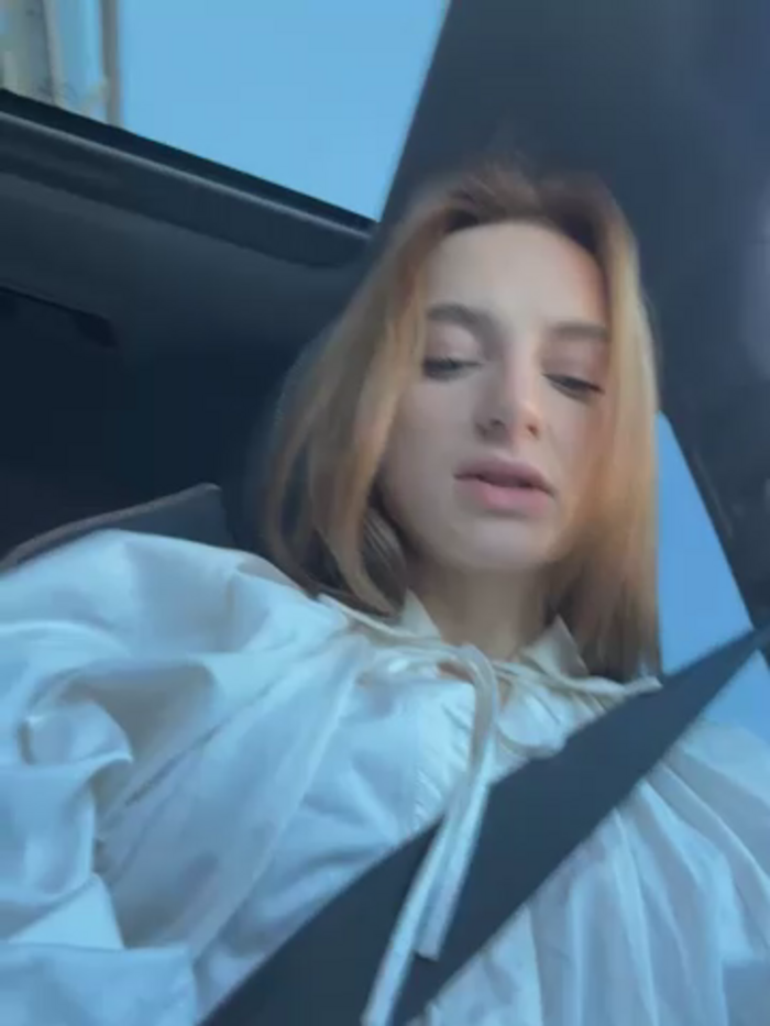 -AngelAri-