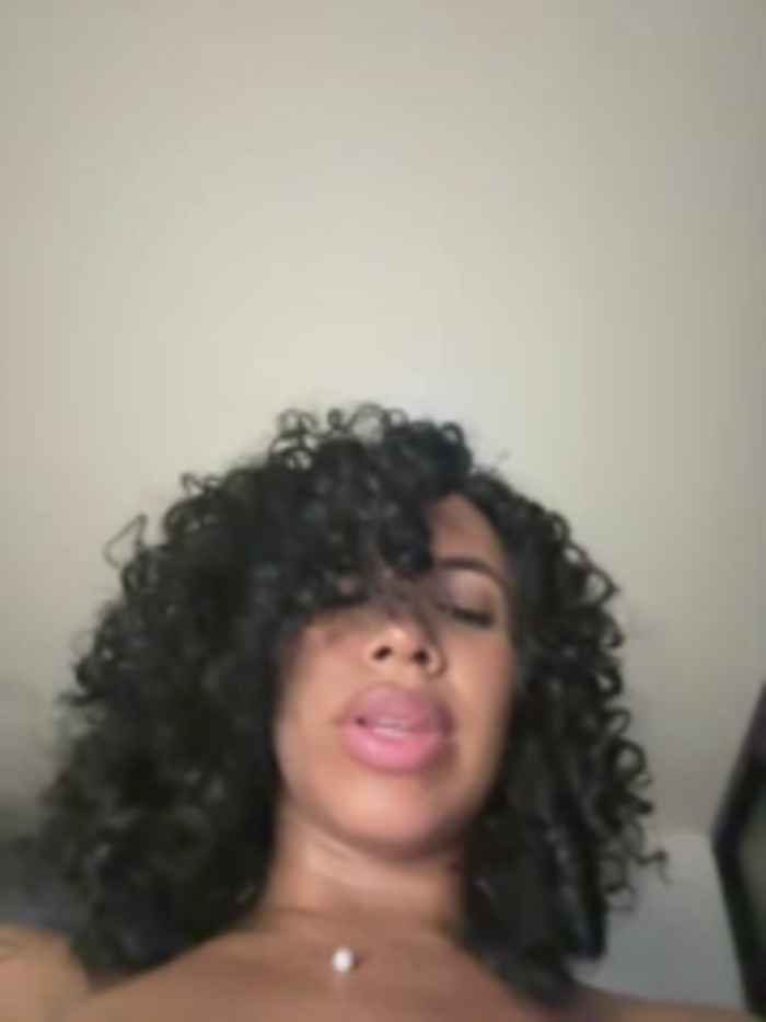 Brunettexio