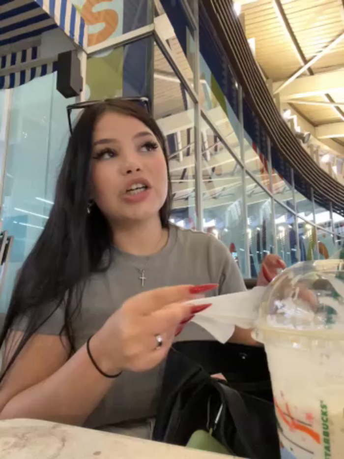 Chloe__Moon