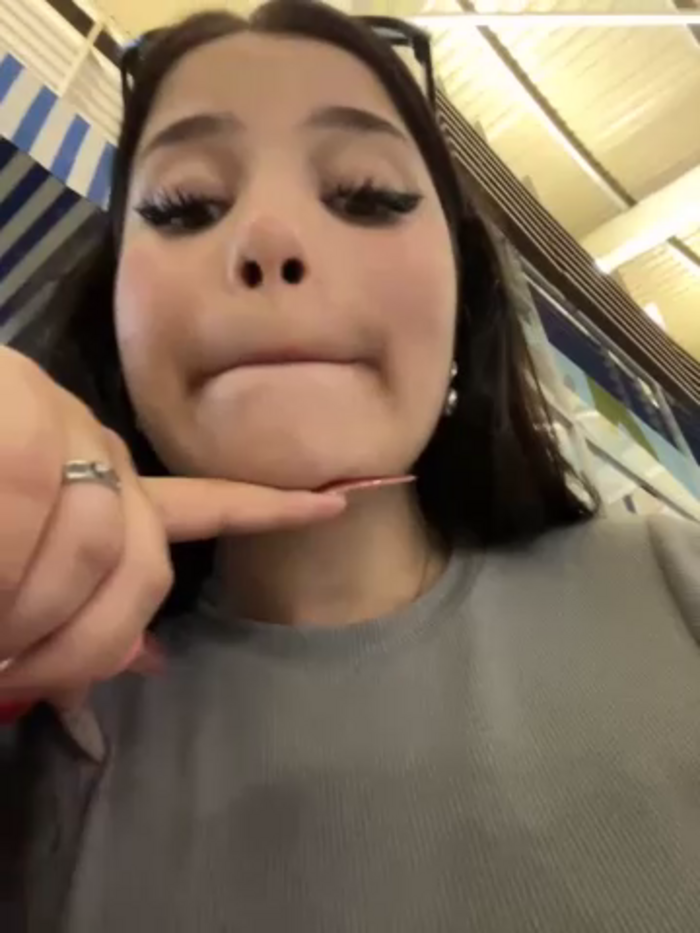 Chloe__Moon