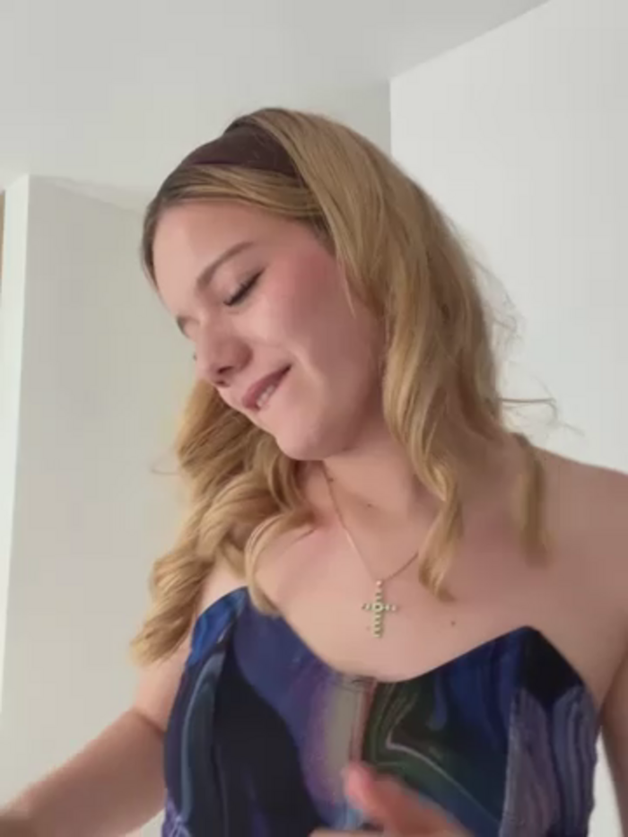 NicoleCut