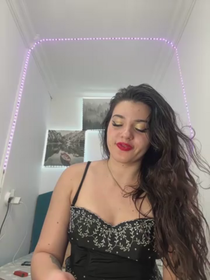 RedAssHottie