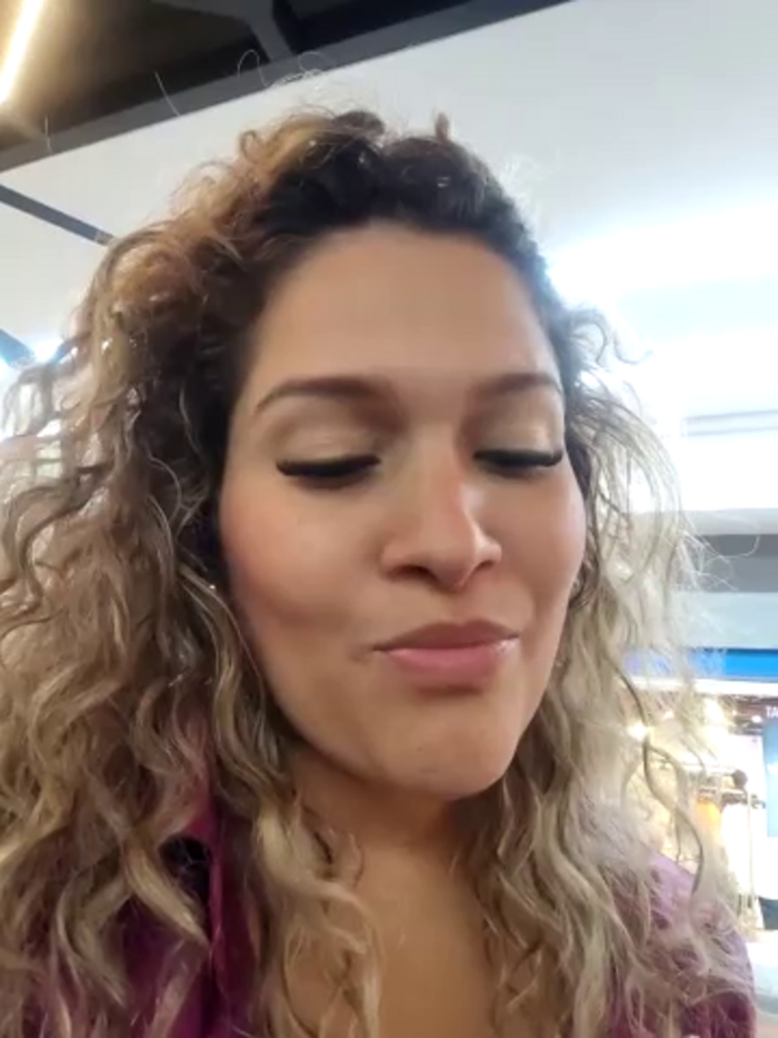 Sara_smiiith211