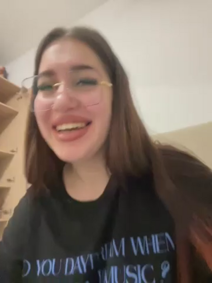 VikiDemini