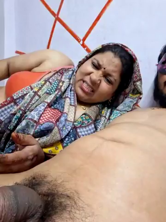 MOM-SUN-COUPLE