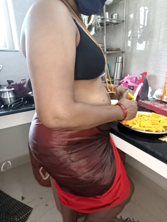 Tamil-hotwife