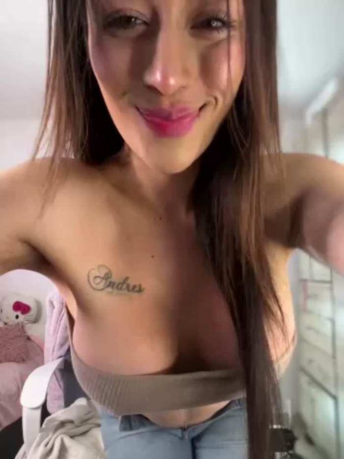 Emmily_19