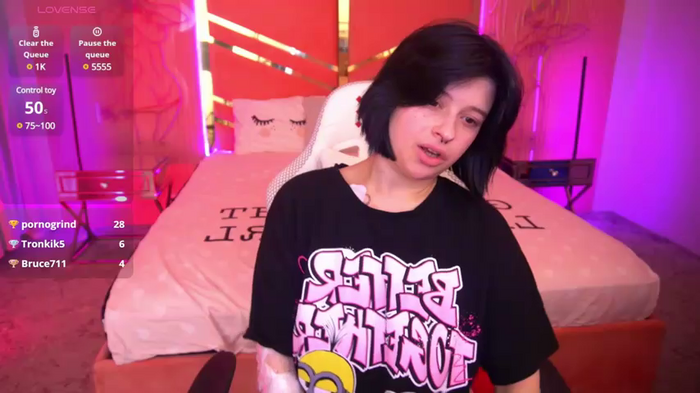 Miki_Kivi
