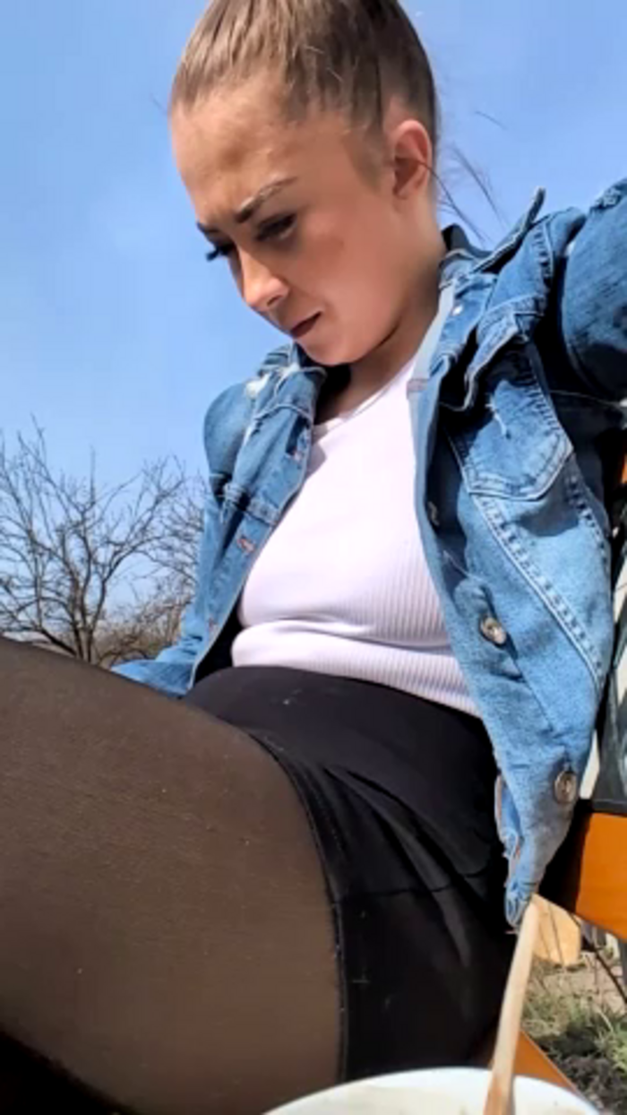Risky_girl23
