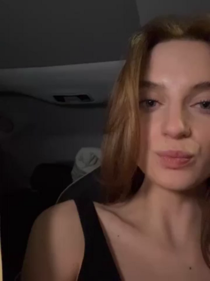 -AngelAri-