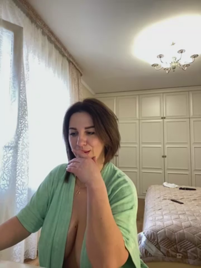 Dina0908