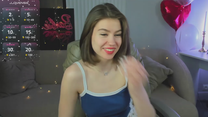 Selena_grey_