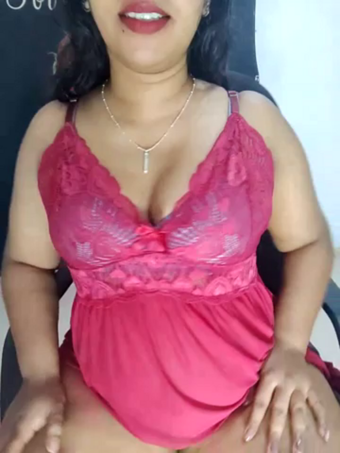 Sexy-Monikaa
