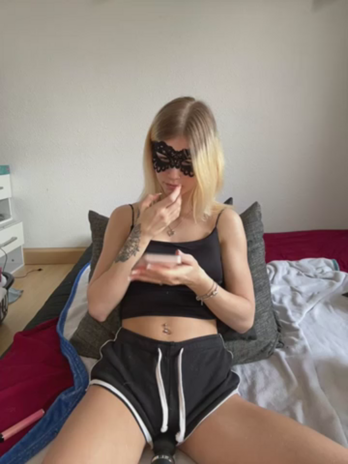 YoungLily666